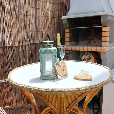 Acogedora Casa Con Jardin Y Barbacoa Дом отдыха